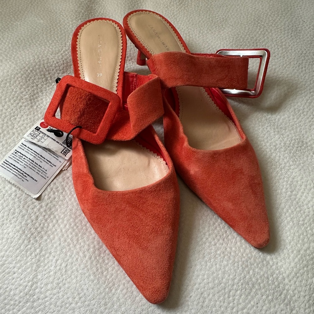 Zara blogger favorite mules